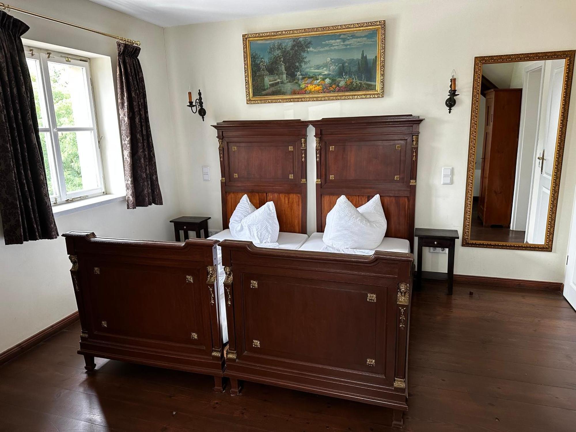 Hotel Garni Schloss Grochwitz Herzberg  Bagian luar foto